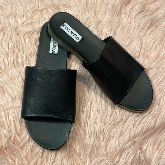 Steve Madden Shoes - Steve Madden Black Flat Slides Size 9